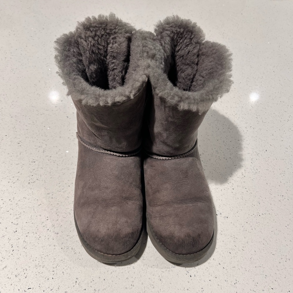Women’s Ugg Bailey Bow gray